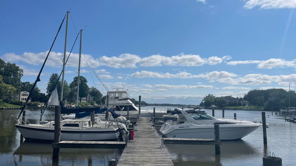 Sunset Harbor Marina slips